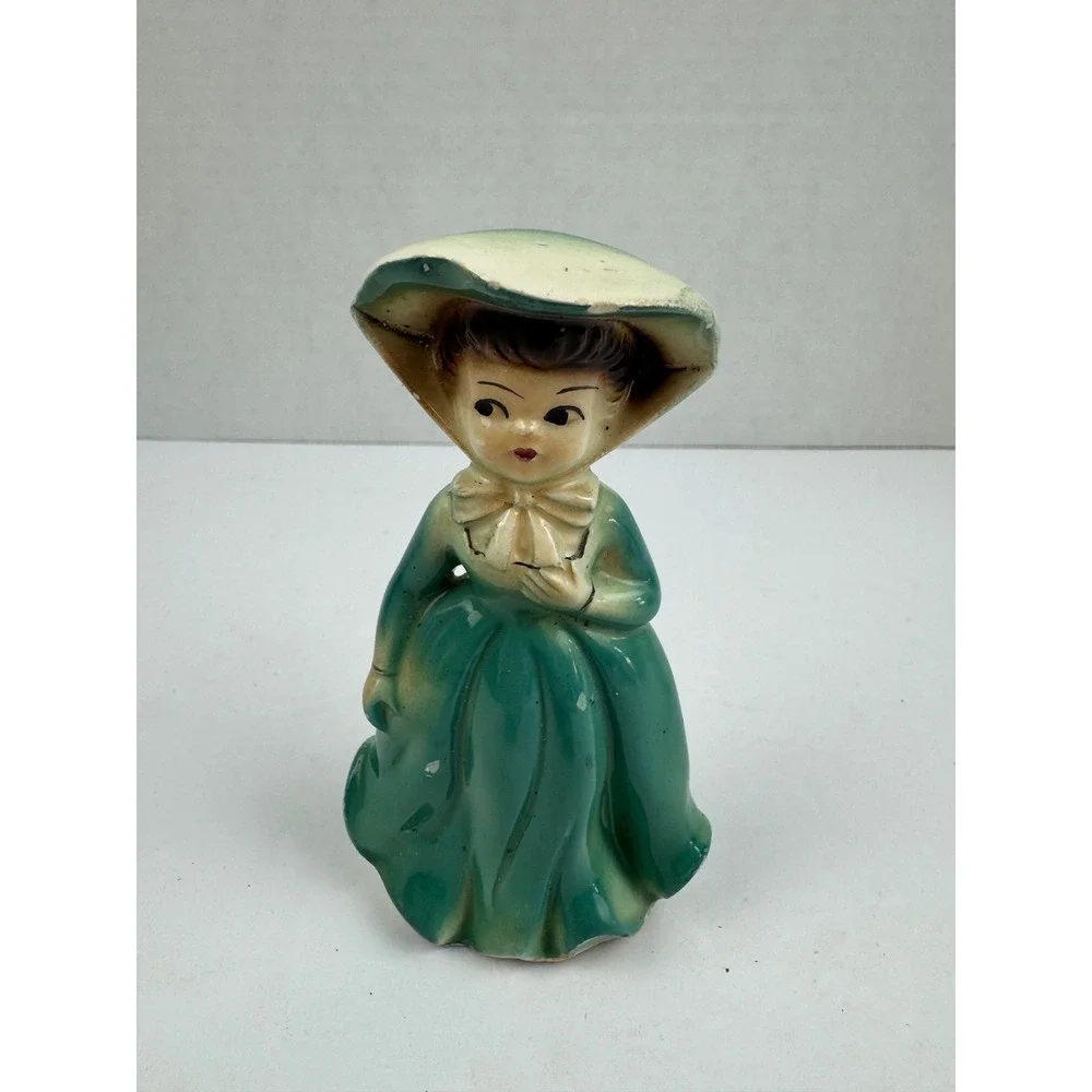 Vintage Rare Scarlet O'Hara Gone with the Wind Figurine Green Victorian Dress